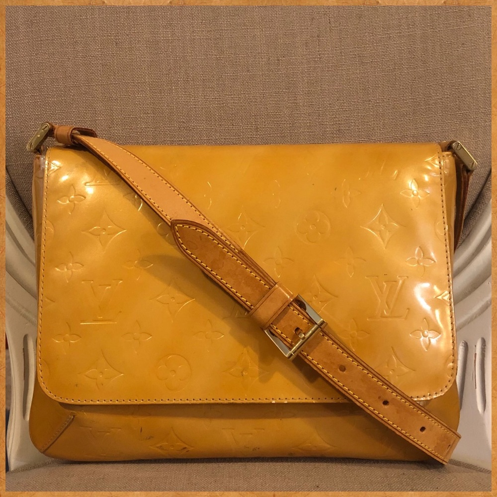 Authentic Louis Vuitton Thompson Street